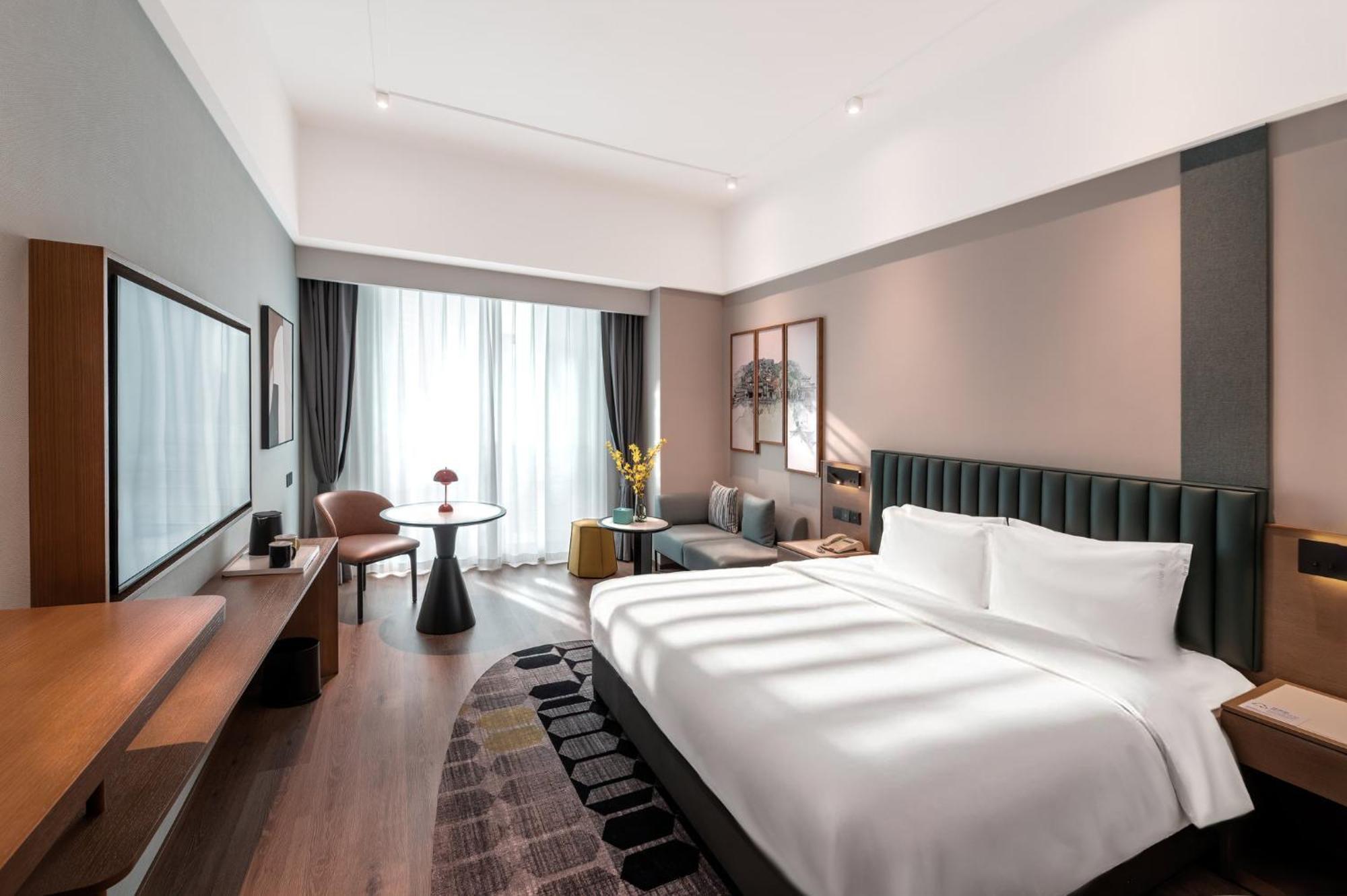 Holiday Inn Express Chengdu West Gate By Ihg Екстериор снимка