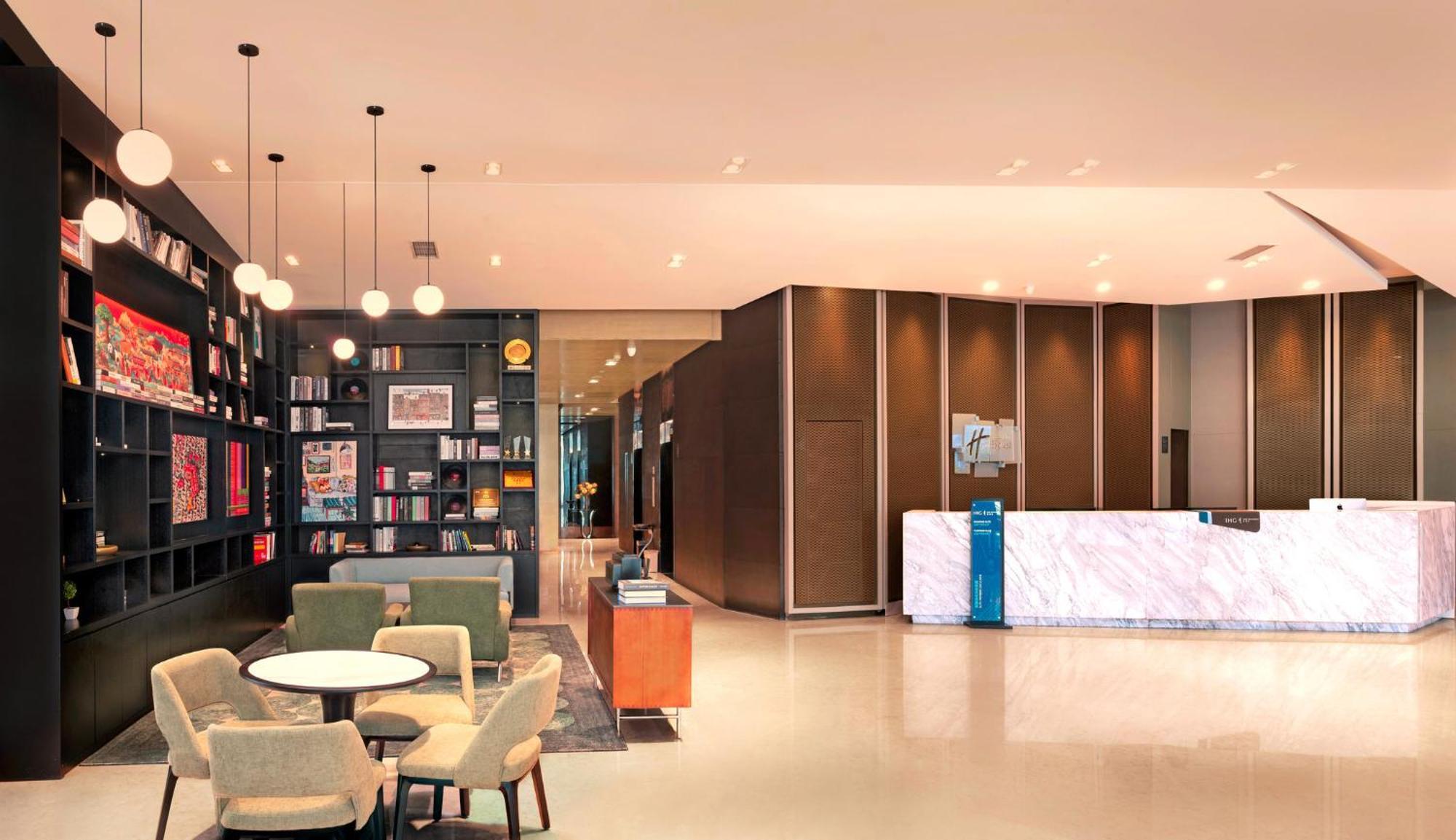 Holiday Inn Express Chengdu West Gate By Ihg Екстериор снимка